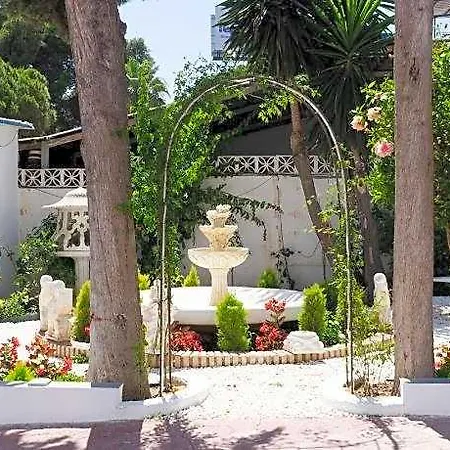 Costa فندق ماربيا
